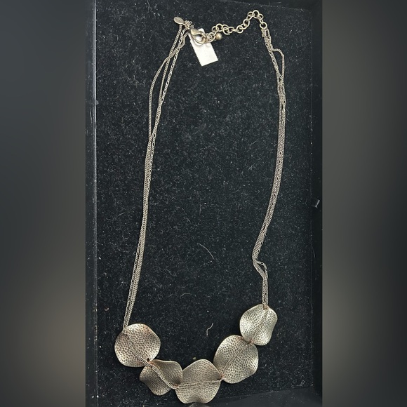 3 Necklace Collection - Picture 2 of 8